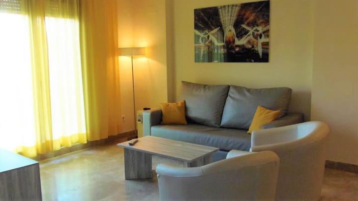 Apartamento Espacioso Muy Tranquilo Con Piscinas Y Jardines Cercano A La Playa Estepona Exterior photo
